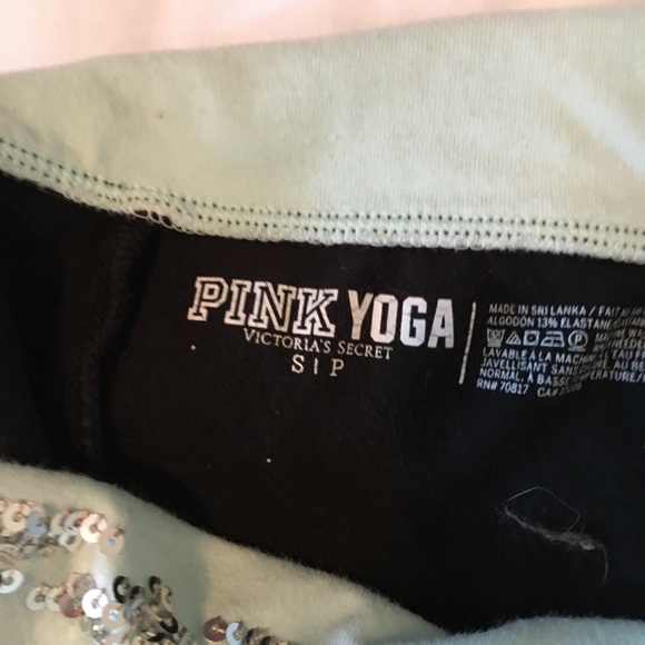 Cute Bling PINK yoga pants! Old school Pink! - Picture 5 of 5